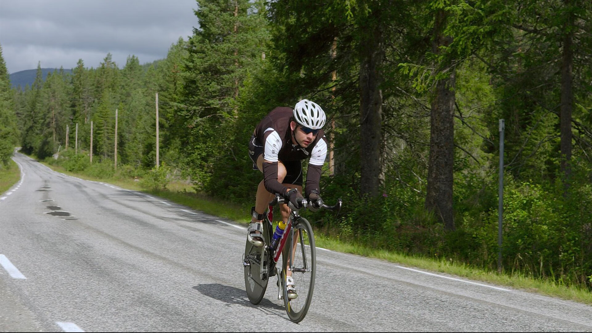 国际青少年足球合作项目持续深化，推动全球足球青训体系一体化